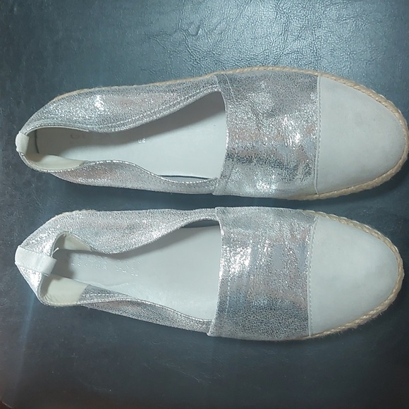 Geox Shoes - Geox, Size 10.5 Metallic Silver Leather and Grey Suede Espadrilles